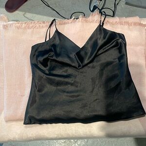 Silky black top
